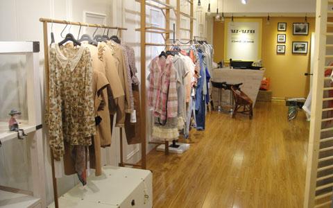 服装店中的线路如何设计才能吸引客户